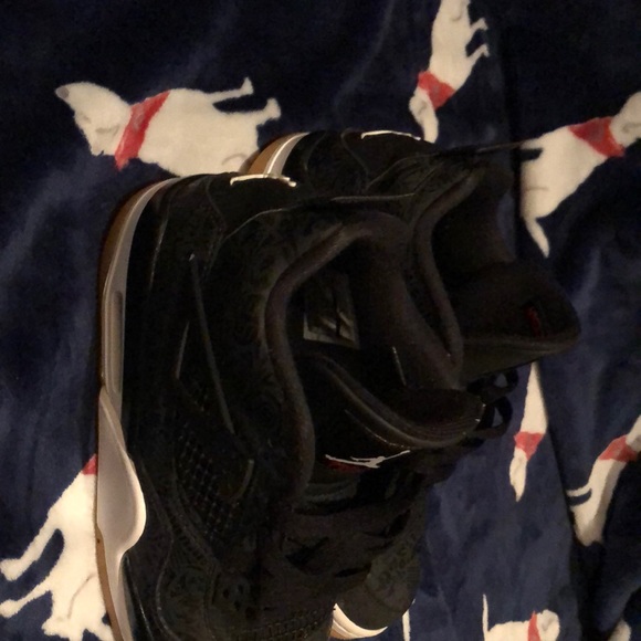 Retros 4 - Picture 3 of 5